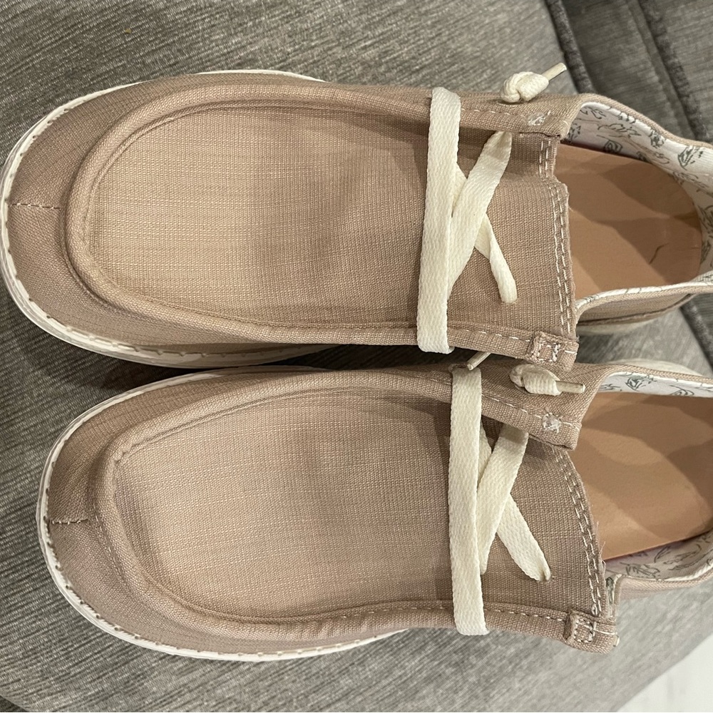 Slip on canvas walking boat shoes